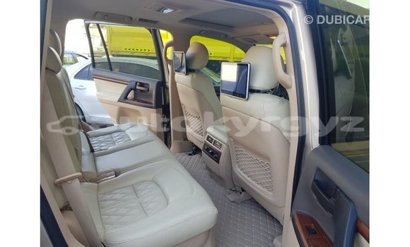 Buy Import Toyota Land Cruiser Other Car in Import - Dubai in Batken Buy Import Toyota Land Cruiser Other Car in Import - Dubai in Batken