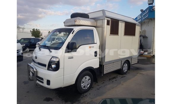 Buy Import Kia Carens White Car in Import - Dubai in Batken Buy Import Kia Carens White Car in Import - Dubai in Batken