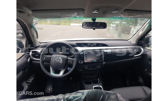 Buy Import Toyota Hilux Other Car in Import - Dubai in Batken Buy Import Toyota Hilux Other Car in Import - Dubai in Batken