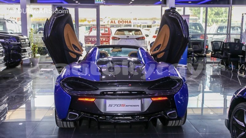 Big with watermark mclaren 570s batken import dubai 2477