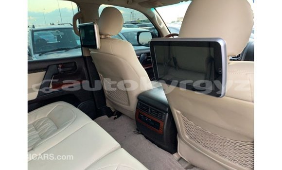 Buy Import Toyota Land Cruiser Blue Car in Import - Dubai in Batken Buy Import Toyota Land Cruiser Blue Car in Import - Dubai in Batken