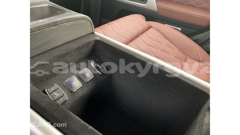 Big with watermark toyota land cruiser batken import dubai 2490