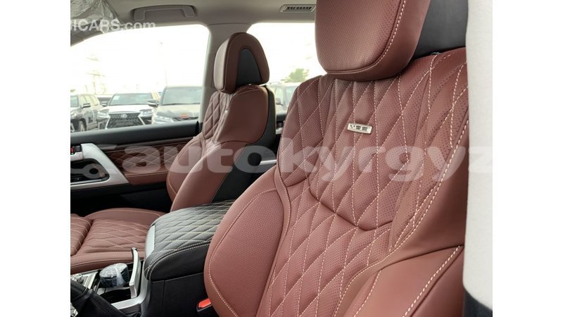 Big with watermark toyota land cruiser batken import dubai 2490