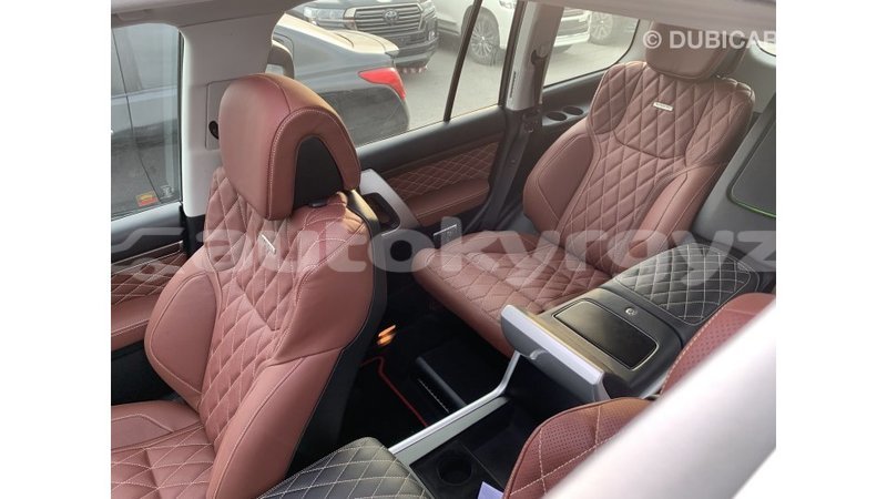 Big with watermark toyota land cruiser batken import dubai 2490