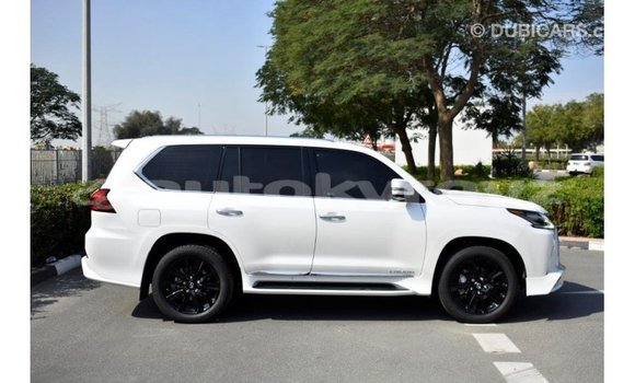 Buy Import Lexus LX White Car in Import - Dubai in Batken Buy Import Lexus LX White Car in Import - Dubai in Batken