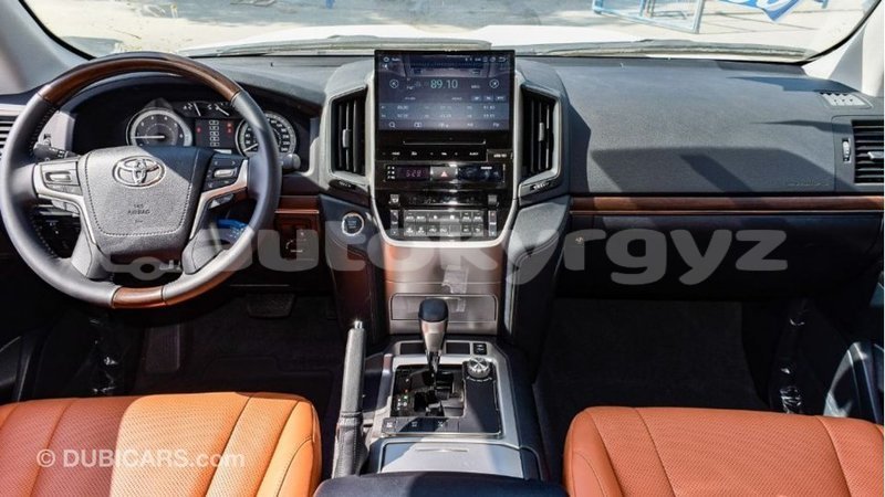 Big with watermark toyota land cruiser batken import dubai 2521