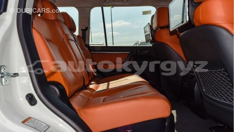 Big with watermark toyota land cruiser batken import dubai 2521