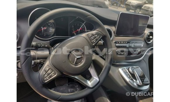 Buy Import Mercedes-Benz 250 Black Car in Import - Dubai in Batken Buy Import Mercedes-Benz 250 Black Car in Import - Dubai in Batken