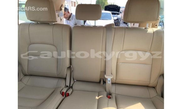 Buy Import Toyota Land Cruiser White Car in Import - Dubai in Batken Buy Import Toyota Land Cruiser White Car in Import - Dubai in Batken