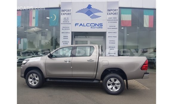 Buy Import Toyota Hilux Other Car in Import - Dubai in Batken Buy Import Toyota Hilux Other Car in Import - Dubai in Batken