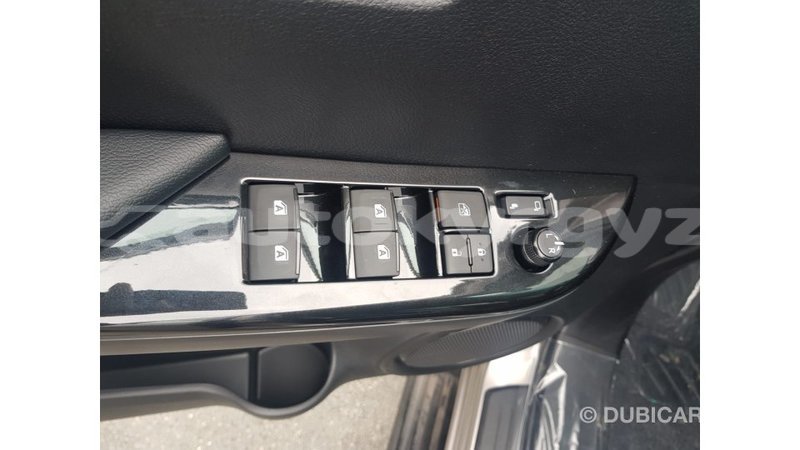 Big with watermark toyota hilux batken import dubai 2536