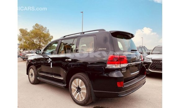 Buy Import Toyota Land Cruiser Black Car in Import - Dubai in Batken Buy Import Toyota Land Cruiser Black Car in Import - Dubai in Batken