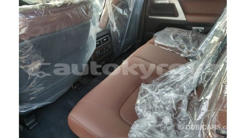 Big with watermark toyota land cruiser batken import dubai 2547