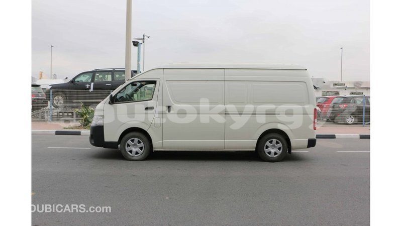Big with watermark toyota hiace batken import dubai 2553
