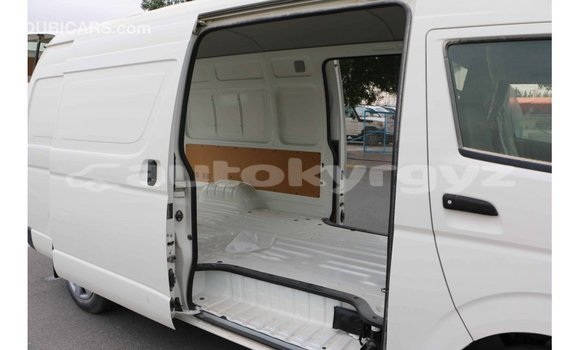 Buy Import Toyota Hiace White Car in Import - Dubai in Batken Buy Import Toyota Hiace White Car in Import - Dubai in Batken