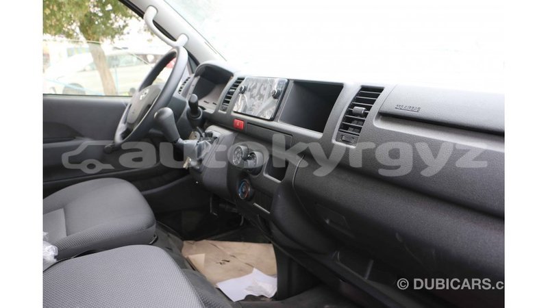 Big with watermark toyota hiace batken import dubai 2553