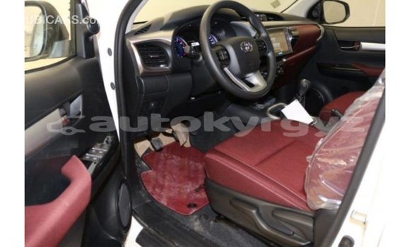 Buy Import Toyota Hilux White Car in Import - Dubai in Batken Buy Import Toyota Hilux White Car in Import - Dubai in Batken