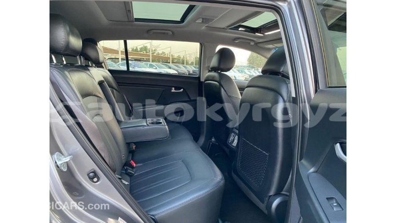 Big with watermark kia sportage batken import dubai 2560