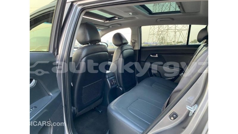 Big with watermark kia sportage batken import dubai 2560