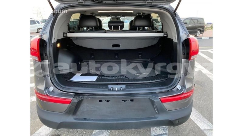 Big with watermark kia sportage batken import dubai 2560