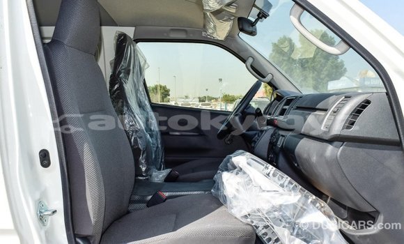 Buy Import Toyota Hiace White Car in Import - Dubai in Batken Buy Import Toyota Hiace White Car in Import - Dubai in Batken