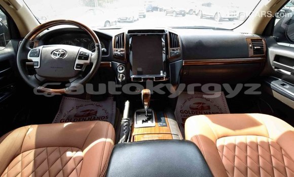 Buy Import Toyota Land Cruiser Black Car in Import - Dubai in Batken Buy Import Toyota Land Cruiser Black Car in Import - Dubai in Batken