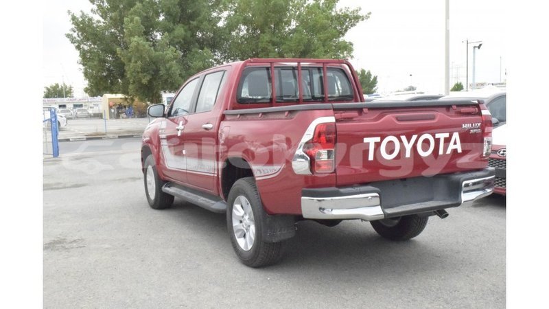 Big with watermark toyota hilux batken import dubai 2578