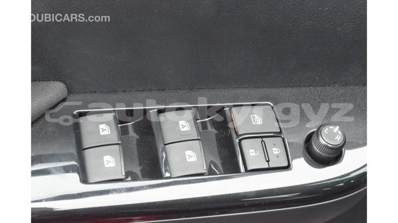 Big with watermark toyota hilux batken import dubai 2578