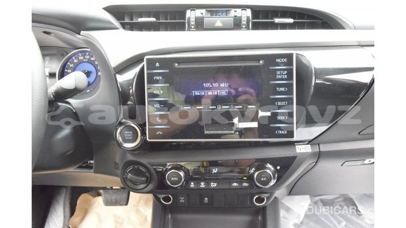 Big with watermark toyota hilux batken import dubai 2578