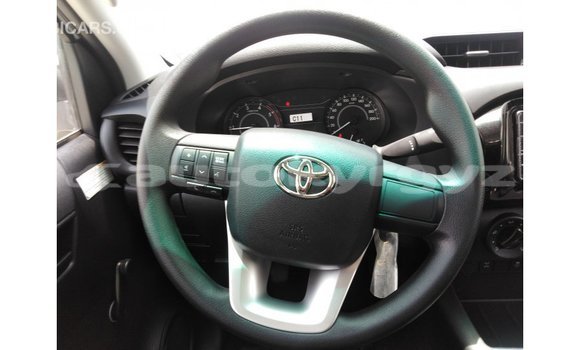 Buy Import Toyota Hilux White Car in Import - Dubai in Batken Buy Import Toyota Hilux White Car in Import - Dubai in Batken