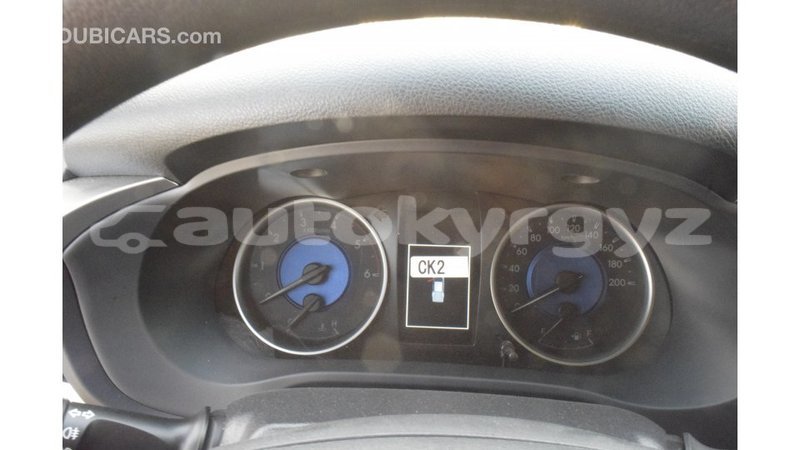 Big with watermark toyota hilux batken import dubai 2585