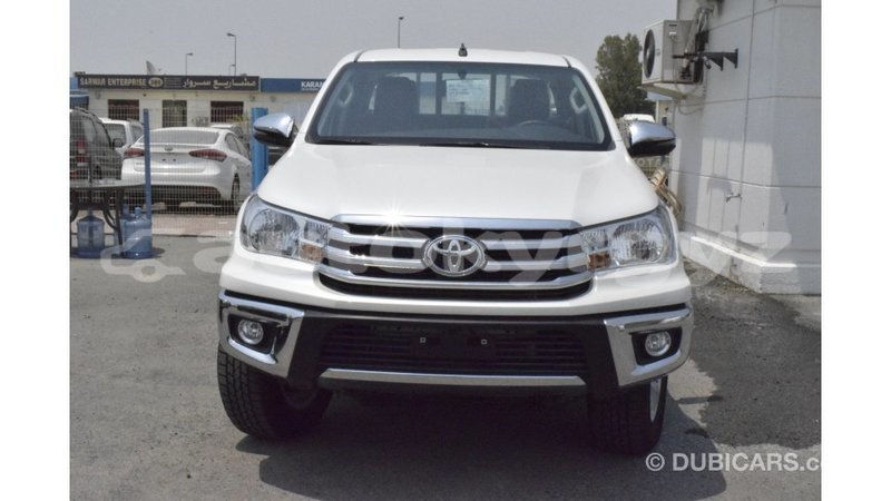 Big with watermark toyota hilux batken import dubai 2586