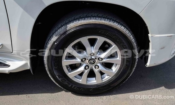 Buy Import Toyota Land Cruiser White Car in Import - Dubai in Batken Buy Import Toyota Land Cruiser White Car in Import - Dubai in Batken