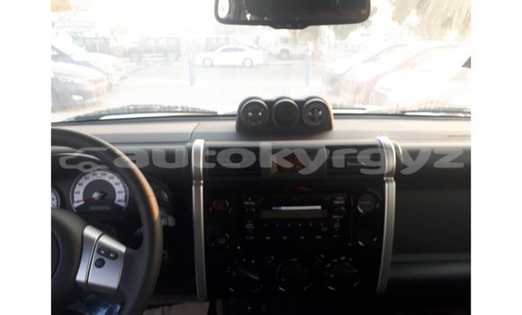 Buy Import Toyota FJ Cruiser Black Car in Import - Dubai in Batken Buy Import Toyota FJ Cruiser Black Car in Import - Dubai in Batken
