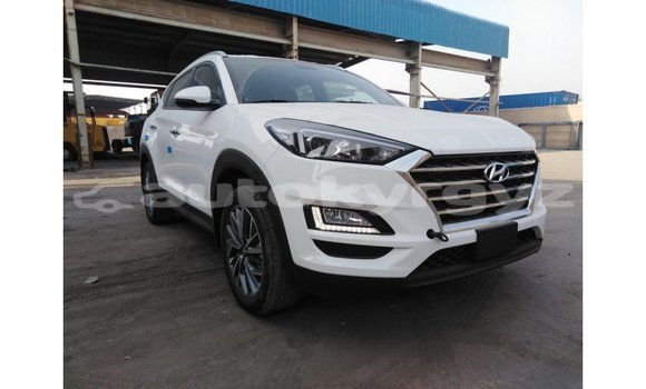 Buy Import Hyundai Tucson White Car in Import - Dubai in Batken Buy Import Hyundai Tucson White Car in Import - Dubai in Batken