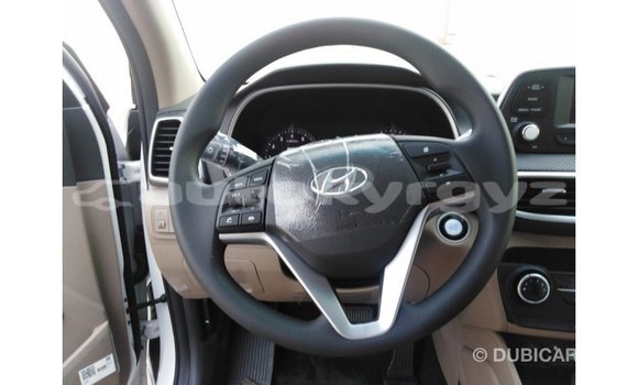 Buy Import Hyundai Tucson White Car in Import - Dubai in Batken Buy Import Hyundai Tucson White Car in Import - Dubai in Batken