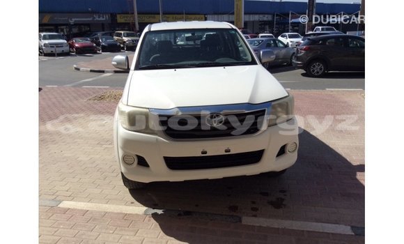 Buy Import Toyota Hilux White Car in Import - Dubai in Batken Buy Import Toyota Hilux White Car in Import - Dubai in Batken