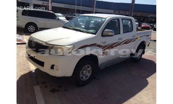 Buy Import Toyota Hilux White Car in Import - Dubai in Batken Buy Import Toyota Hilux White Car in Import - Dubai in Batken