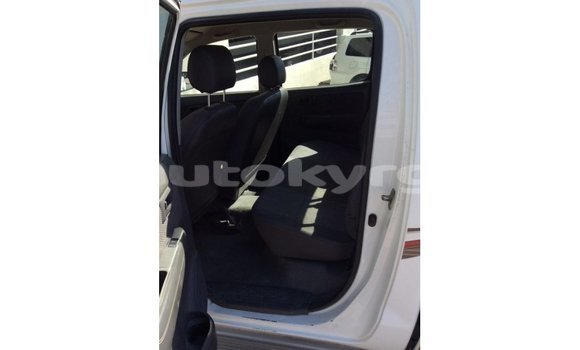 Buy Import Toyota Hilux White Car in Import - Dubai in Batken Buy Import Toyota Hilux White Car in Import - Dubai in Batken