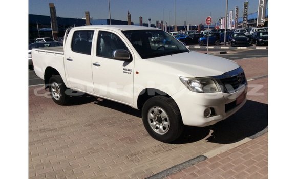 Buy Import Toyota Hilux White Car in Import - Dubai in Batken Buy Import Toyota Hilux White Car in Import - Dubai in Batken