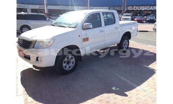 Buy Import Toyota Hilux White Car in Import - Dubai in Batken Buy Import Toyota Hilux White Car in Import - Dubai in Batken