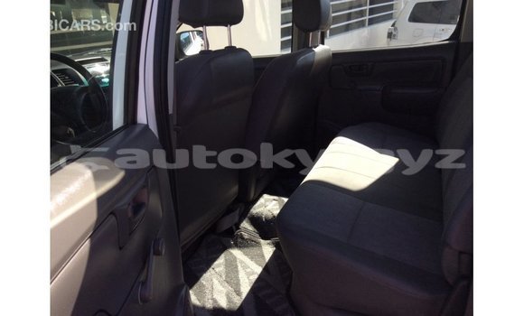 Buy Import Toyota Hilux White Car in Import - Dubai in Batken Buy Import Toyota Hilux White Car in Import - Dubai in Batken