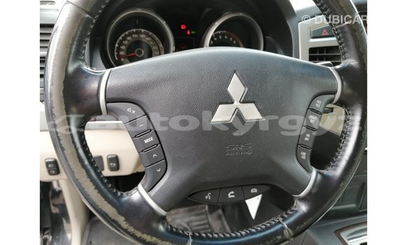 Buy Import Mitsubishi Pajero Black Car in Import - Dubai in Batken Buy Import Mitsubishi Pajero Black Car in Import - Dubai in Batken