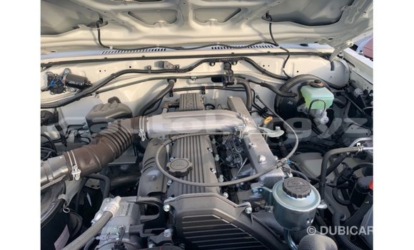 Buy Import Toyota Land Cruiser White Car in Import - Dubai in Batken Buy Import Toyota Land Cruiser White Car in Import - Dubai in Batken