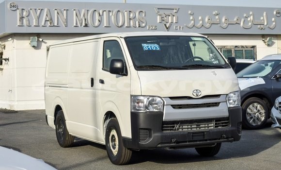 Buy Import Toyota Hiace White Car in Import - Dubai in Batken Buy Import Toyota Hiace White Car in Import - Dubai in Batken