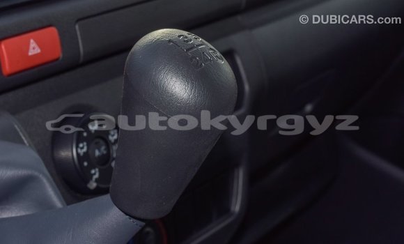 Buy Import Toyota Hiace White Car in Import - Dubai in Batken Buy Import Toyota Hiace White Car in Import - Dubai in Batken