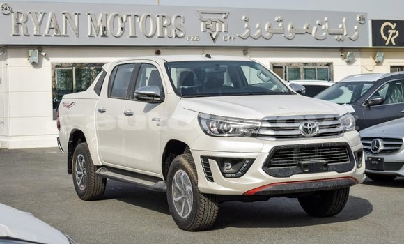 Buy Import Toyota Hilux White Car in Import - Dubai in Batken Buy Import Toyota Hilux White Car in Import - Dubai in Batken