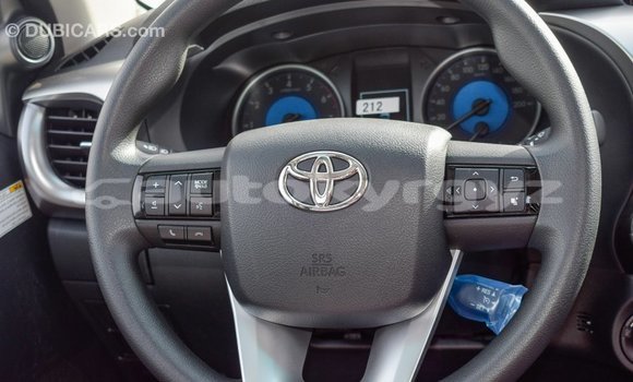 Buy Import Toyota Hilux White Car in Import - Dubai in Batken Buy Import Toyota Hilux White Car in Import - Dubai in Batken