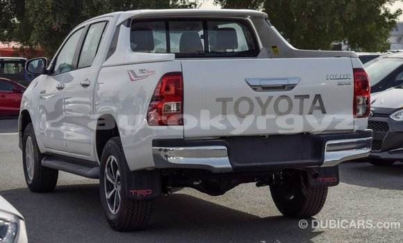 Buy Import Toyota Hilux White Car in Import - Dubai in Batken Buy Import Toyota Hilux White Car in Import - Dubai in Batken