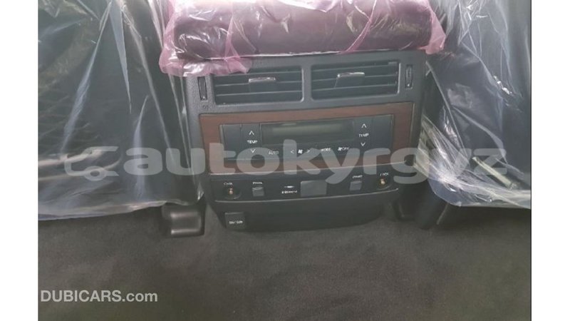 Big with watermark toyota land cruiser batken import dubai 2635